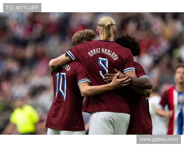 姆巴佩与哈兰德在锋线终结率与前插频率下出现分化趋势