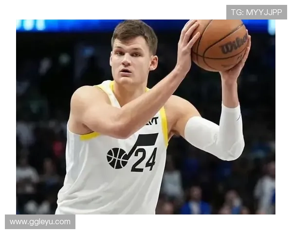 沃克·凯斯勒无球游走似库里，挡拆制造更多突破