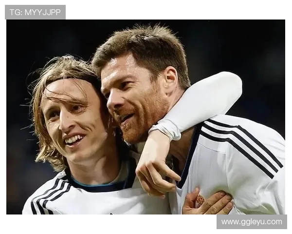 莫德里奇今天连饭都不带点盐？这节奏也太斯文了吧！