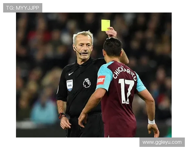 半场哨响起时足球比赛规则的判罚与执行细节解析