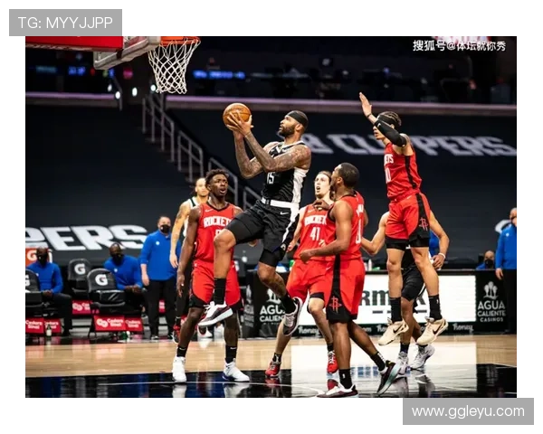 卡斯尔突破解锁关键时刻得分，拉开与队友的效率差距